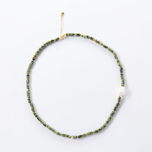 Frigg Green Necklace